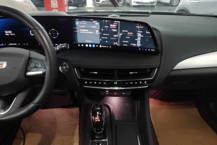 Used Cadillac CT5 2024 28T Luxury Version
