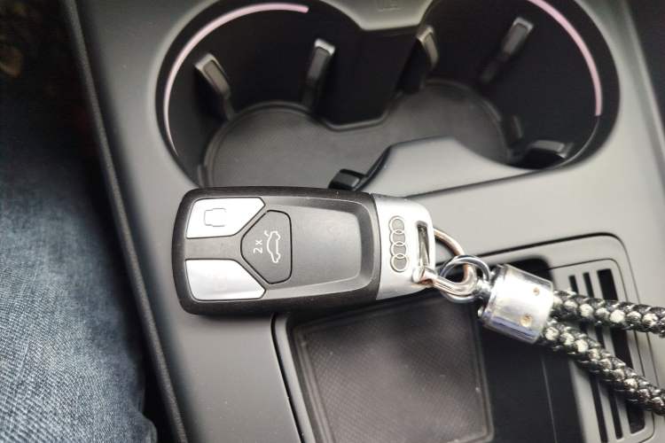 Used Audi A4L 2020 40 TFSI Luxury Dynamic Model
