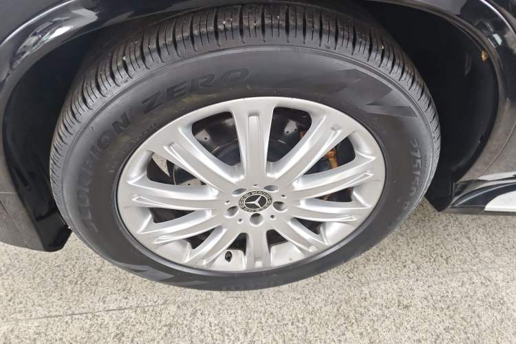 Used Mercedes-Benz GLE Coupe 2018 GLE 320 4MATIC Coupe SUV
