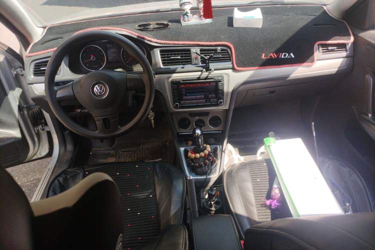 Used Volkswagen Lavida 2013 Restyled Classic 1.6L Automatic Comfort Edition