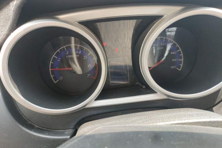 Used CHANGAN KAICHENG Ounuo S 2015 1.5L CNG Model