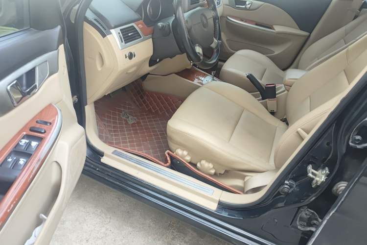 Used Buick Excelle 2011 1.6 LE-AT Driver Seat