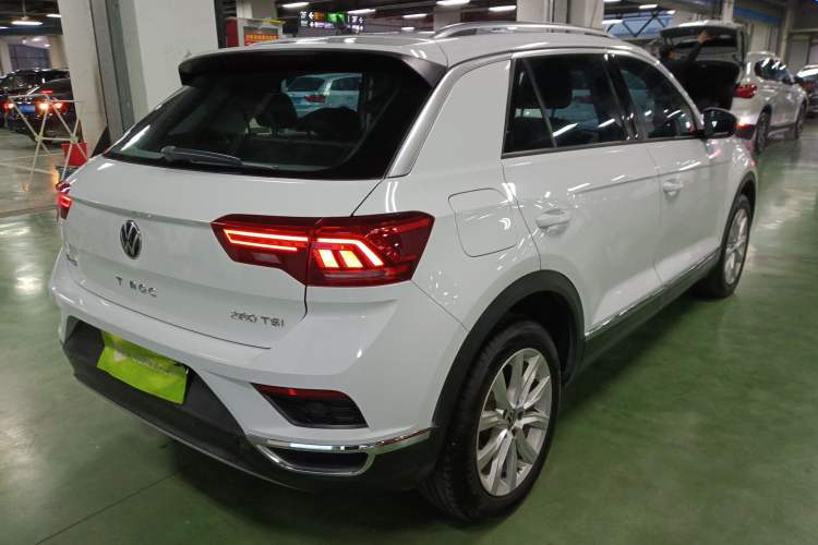 Used Volkswagen T-ROC 2022 280TSI DSG Two-Wheel Drive Elite PLUS