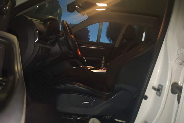 Used Brilliance V7 2018 280T DCT Luxury Model 5 Seats
