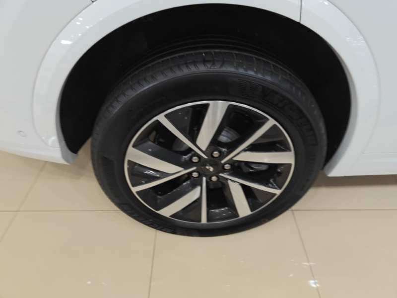 Used Li Auto L7 2023 Max model — 25
