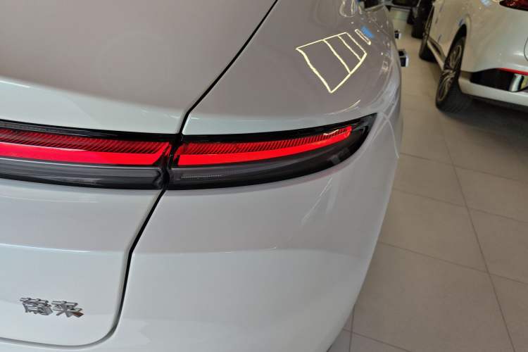 Used Nio ET5 2024 75 kWh
