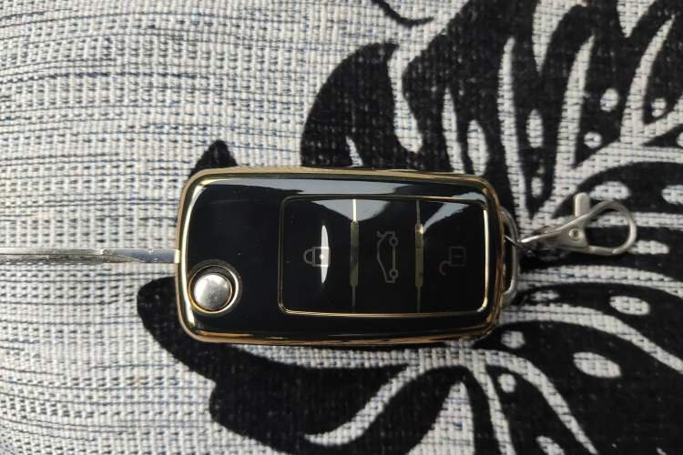 Used Volkswagen Polo 2014 1.6L Automatic Luxury Edition Vehicle Key