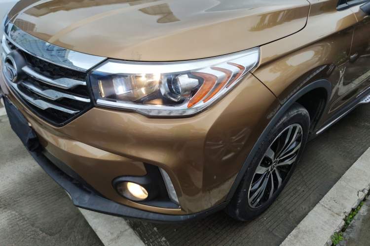 Used GAC Trumpchi GS4 2017 235T Manual Two-Wheel Drive Luxury Edition Left Front Headlight