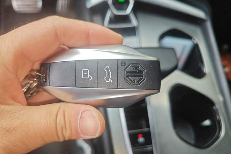 Used MG 7 2023 2.0T Automatic Hunter Luxury Edition