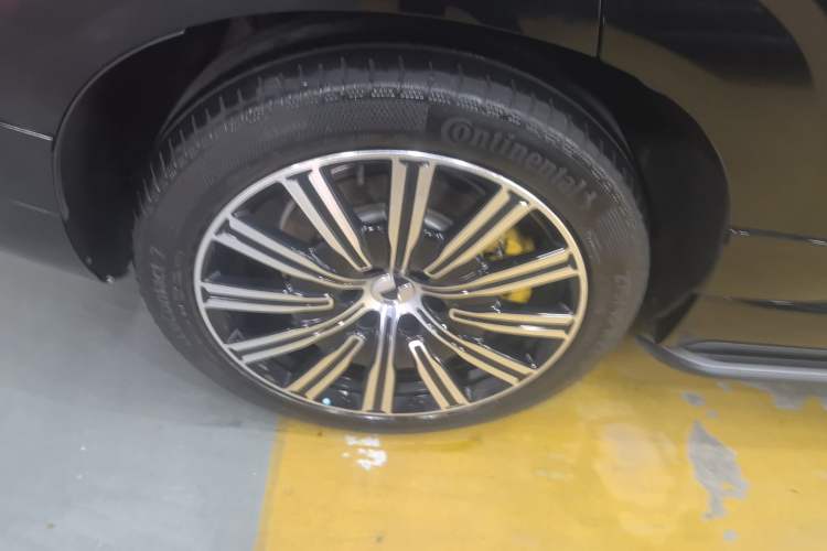 Used Denza N9 2025 Prestige Version
