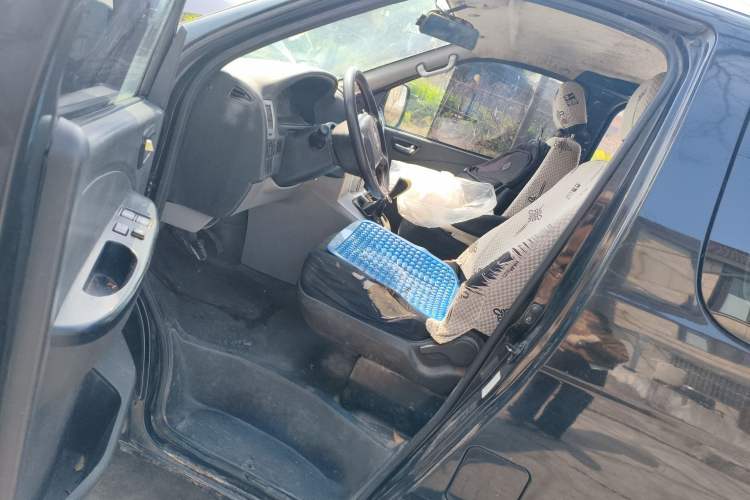 Used Foton Scenic G5 2020 2.0L Long-Wheelbase Flat-Roof 6-Seater Multi-Purpose Passenger Vehicle 1TZS
