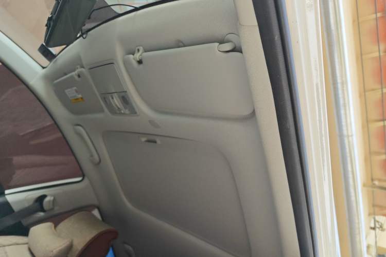 Used Kia KX Cross 2019 1.6L Automatic Dynamic Sunroof Version China VI Headliner