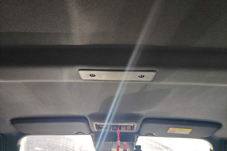 Used iCAR V23 2025 401 Two-Wheel Drive Advanced Edition Headliner