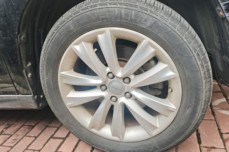 Used Haval H2 2016 Red-Label 1.5T Manual Two-Wheel Drive Luxury Model