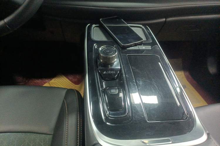 Used AION S 2022 Meizu 580 Gear Lever