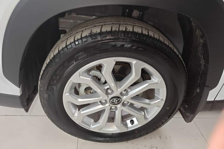 Used Toyota FRONTLANDER 2024 2.0L CVT Elite Edition