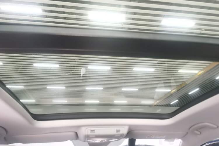 Used Volkswagen Tharu 2023 300TSI Two-Wheel-Drive Full Moon Edition