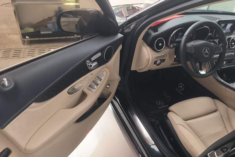 Used Mercedes-Benz C-Class 2017 Facelift C 200 L Sport Edition
