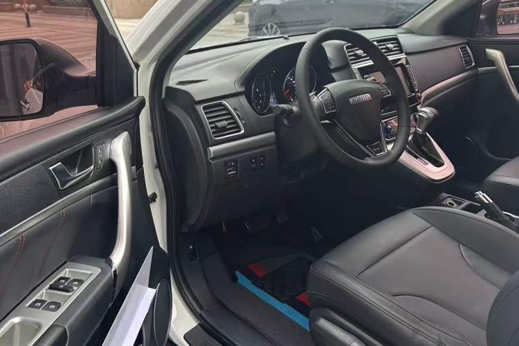 Used Haval M6 2019 1.5T DCT Two-Wheel Drive Elite Version China VI Standard
