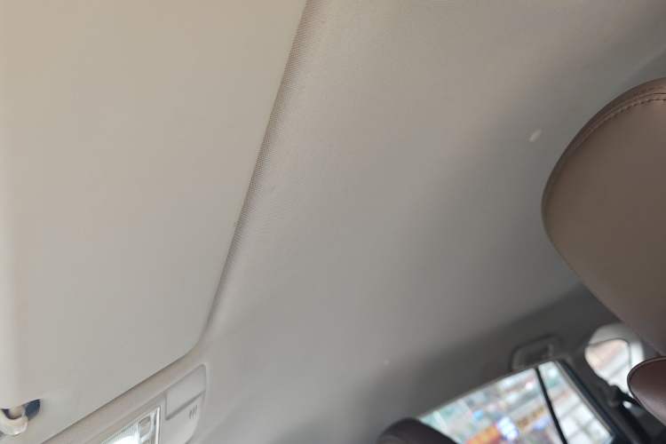 Used Toyota RAV4 2016 2.0L CVT Two-Wheel Drive Urban Edition China V Standard Headliner