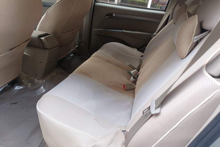 Used Land X8 2012 Explore Edition 2.0L Urban Pioneer Version