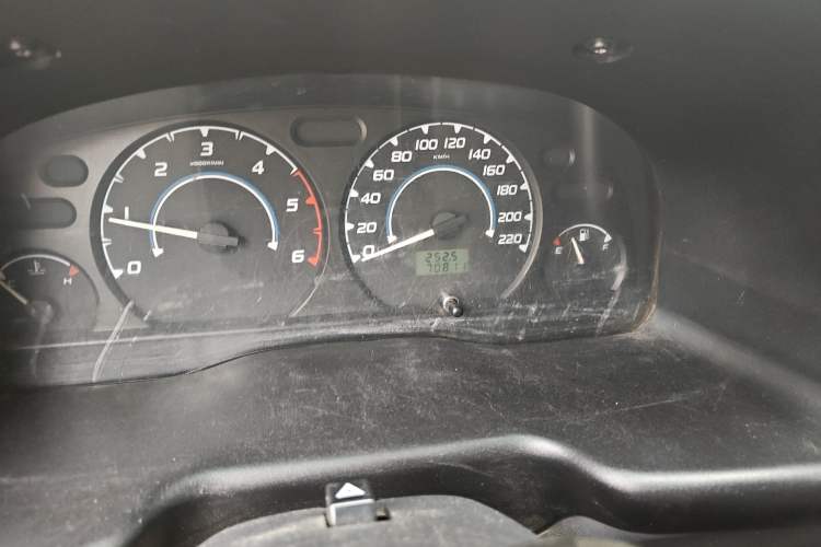 Used JMC Transit  Odometer Close Up