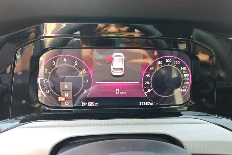 Used Volkswagen Golf 2021 280TSI DSG Pro First Edition Instrument Cluster