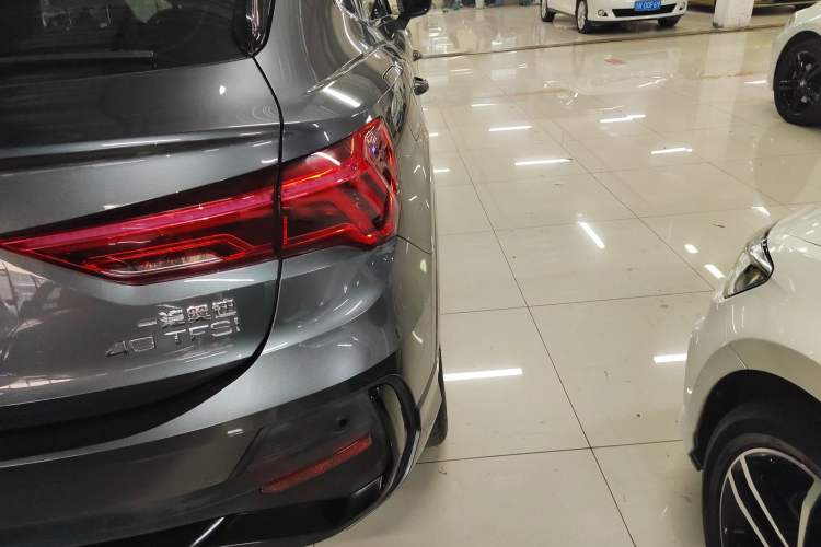 Used Audi Q3 Sportback 2021 40 TFSI Enjoy Life Edition
