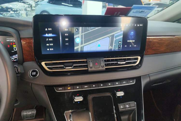 Used Hongqi HQ9 2023 2.0T Smart Connect Flagship Edition
