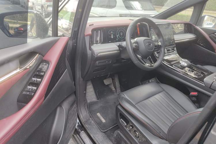 Used GAC Trumpchi M8 2023 Zongshi Series 400T Ultimate Edition
