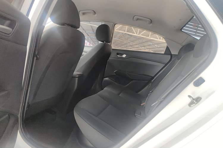 Used Hyundai Verna (new generation) 2016 1.4L Automatic Cool Edition GLS Left Rear Seat