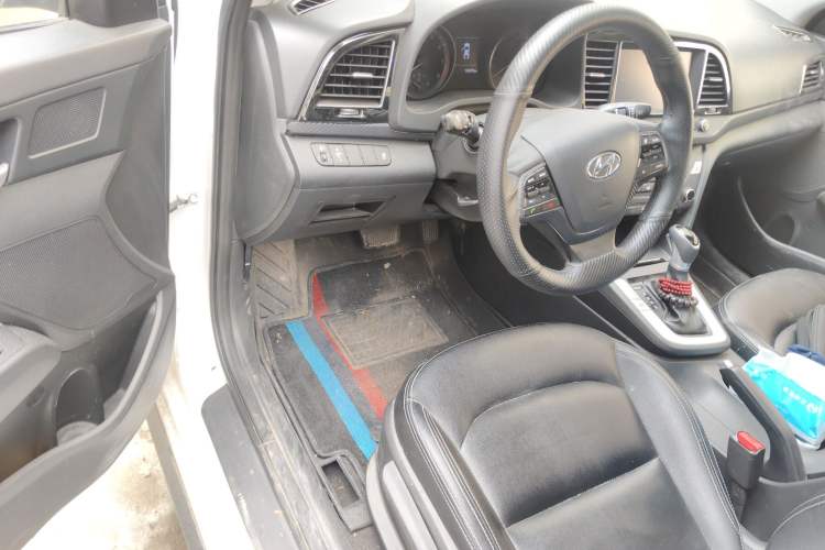 Used Hyundai Elantra (6th Generation / Lingdong) 2016 1.6L Automatic ZhiXuan – Elite Version Driver Seat