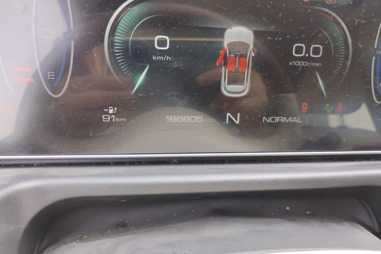 Used ORA Good Cat 2021 500km Long-Range Apollo Edition Ternary Lithium Odometer Close Up