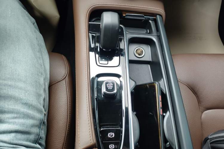 Used Volvo S90 2024 B5 Zhiyi Luxury Edition