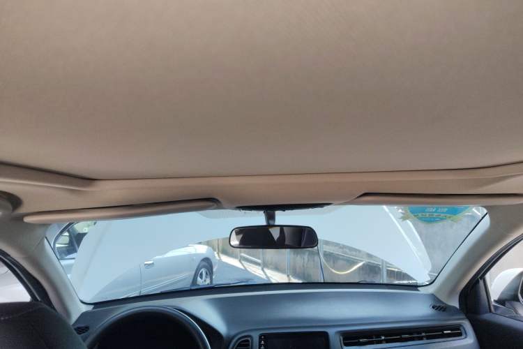 Used Honda Vezel 2020 1.5L CVT Pioneer Edition Headliner