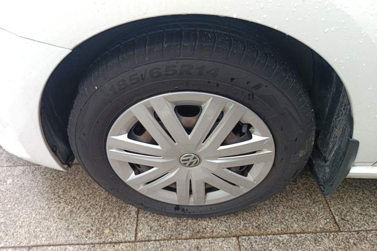 Used Volkswagen Polo 2018 1.5L Automatic Advanced Driving Model Left Front Wheel Hub