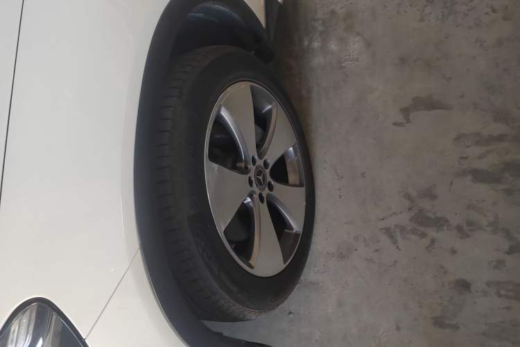 Used Mercedes-Benz GLC 2019 GLC 260 L 4MATIC Dynamic Model
