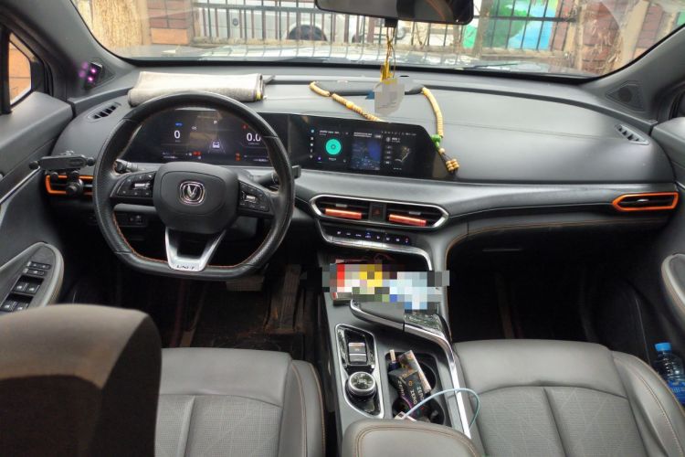 Used CHANGAN UNI-T 2022 1.5T Prestige Version Center Console