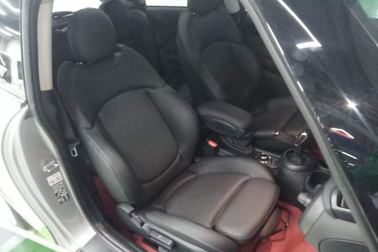 Used MINI 2023 Updated 1.5T COOPER Artist
