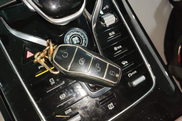 Used BYD Qin PLUS 2023 Champion Edition EV 420KM Superior Model
