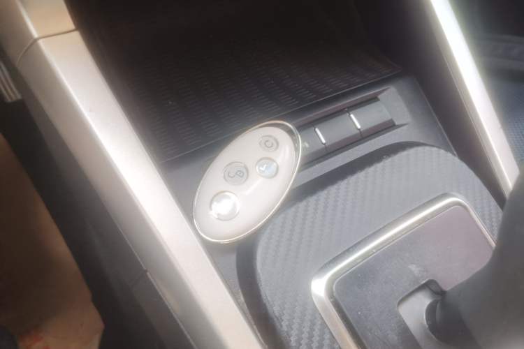 Used BYD Yuan New Energy 2018 EV360 Smart Connect Cool Edition