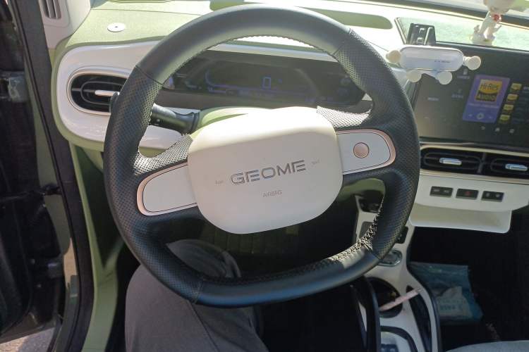 Used Geely Galaxy Panda 2025 210km Panda Rider Steering Wheel