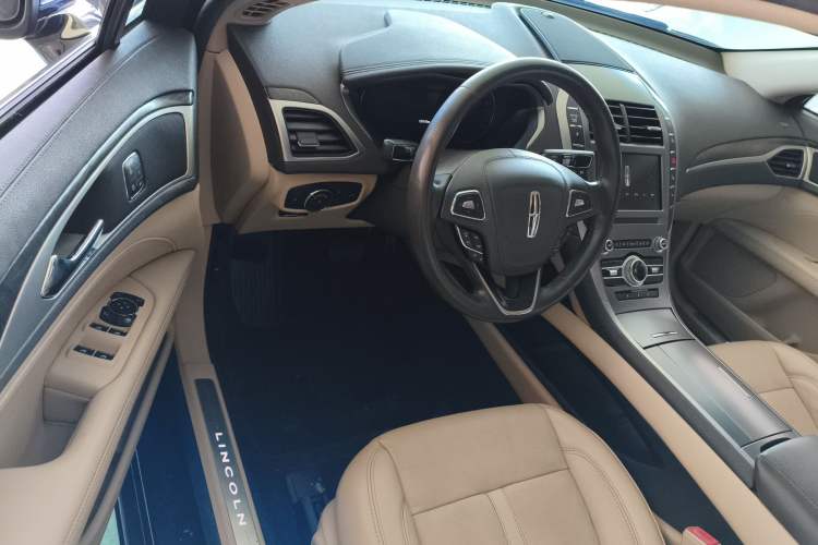 Used Lincoln MKZ 2019 2.0T Luxury Edition China VI Standard