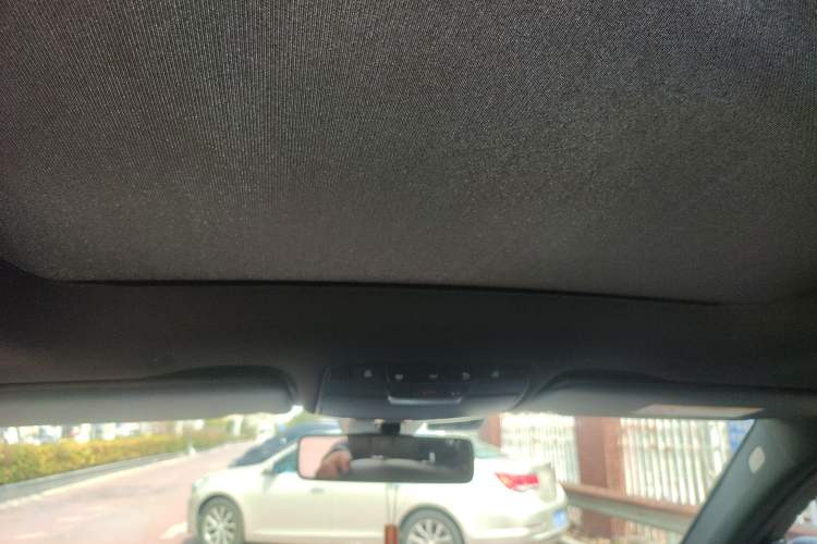 Used Mercedes-Benz GLC 2022 Second Facelift GLC 260 L 4MATIC Luxury Edition