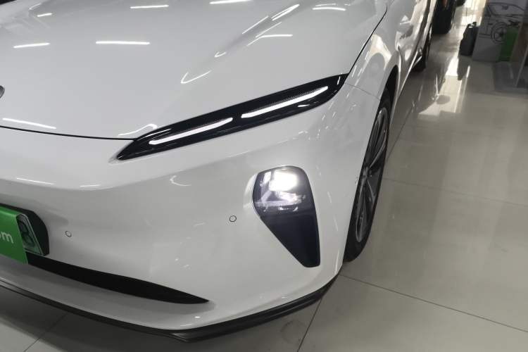 Used Nio ET5T 2024 75kWh Touring