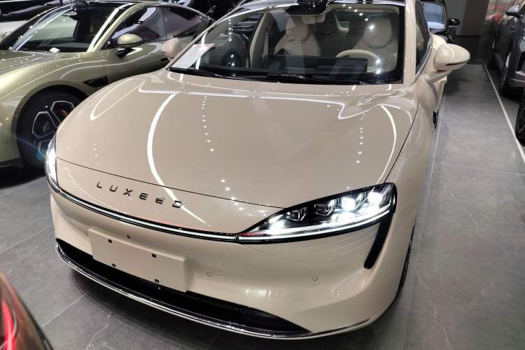 Used Hima Luxeed S7 2024 Max+ Rear-Drive Ultra-Range Intelligent Driving Edition