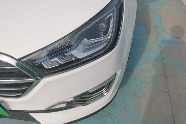 Used Zotye T300 2017 1.5T CVT Luxury Model Left Front Headlight