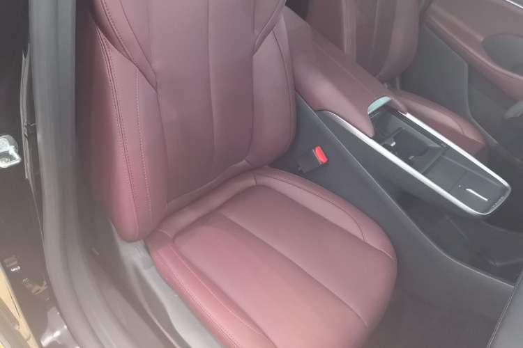 Used Buick LaCrosse 2026 Model 28T Platinum Edition
