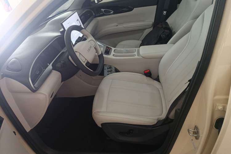 Used Geely Galaxy Geome 2025 UP 410km Exploration Edition
