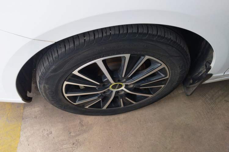 Used Roewe i5 2021 Revised Version 1.5L CVT Diamond Edition